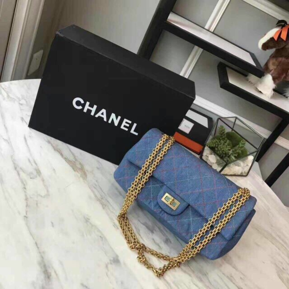 Chanel reissue limited edition 2.55